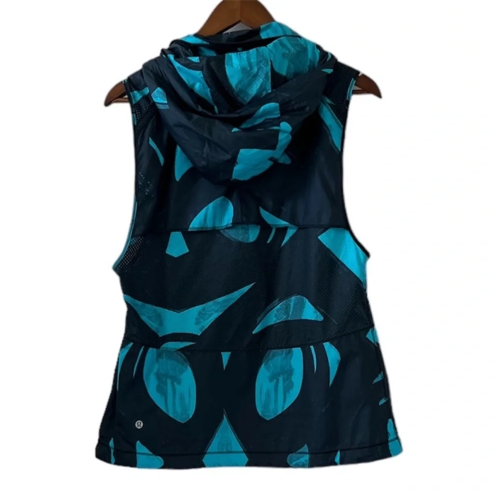 Lululemon Pack-It Vest Back Spin Stroke Peacock Blue Black  Size 10 W4H46S